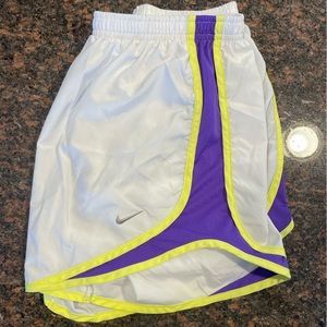 Nike Women’s Dri-Fit Tempo Running Shorts